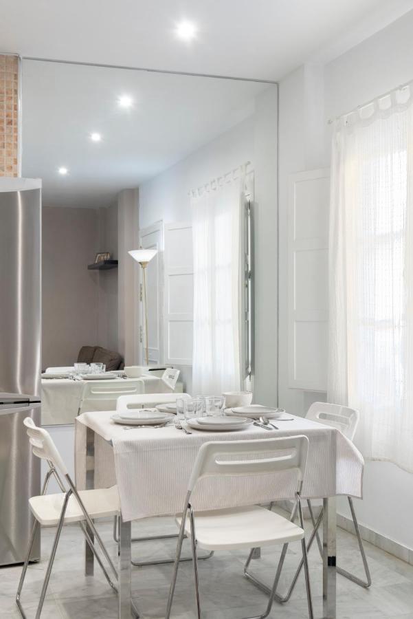 Apartamento Con Terraza En Sevilla Centro By Rent Me Exteriér fotografie