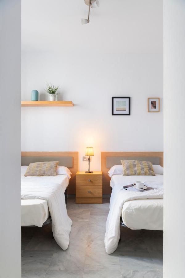 Apartamento Con Terraza En Sevilla Centro By Rent Me Exteriér fotografie